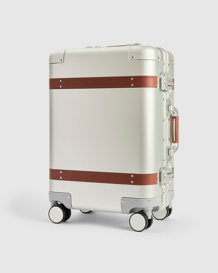 Journey Maker Volut Arc silver aluminium side view