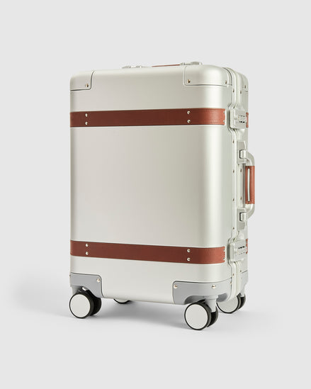 Journey Maker Volut Arc silver aluminium side view